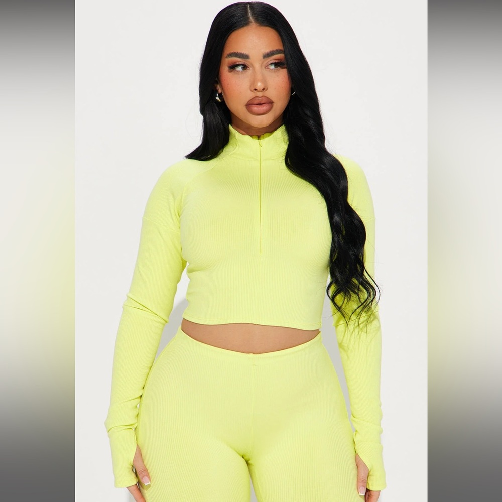 Fashion Nova Citron Zip Top